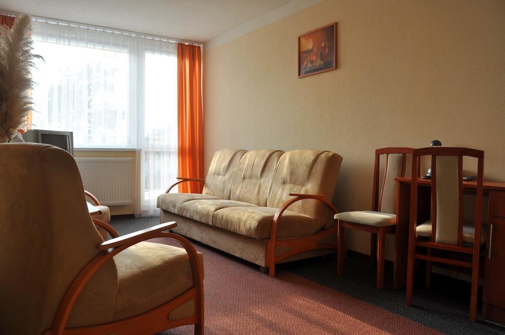 Hotel Zagiel Niewiesze Esterno foto