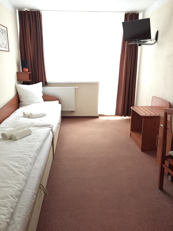 Hotel Zagiel Niewiesze Esterno foto