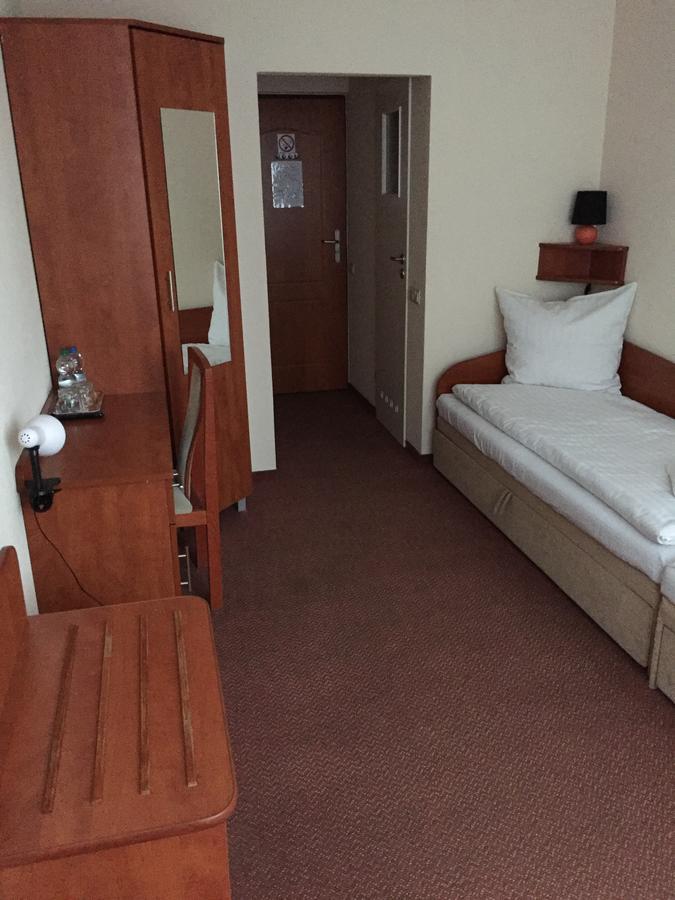 Hotel Zagiel Niewiesze Esterno foto